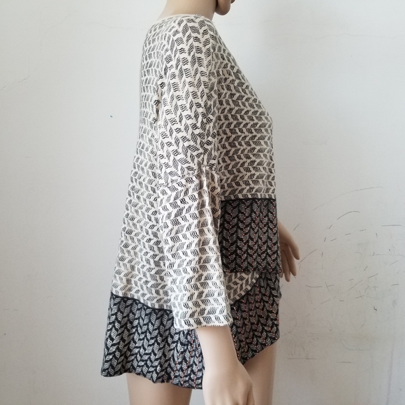 Anthropologie Moth Top, Large - Picture 7 of 16